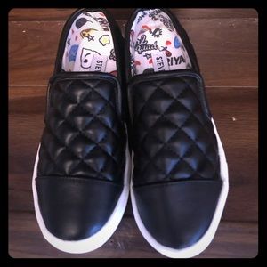 NWT SLip on girls shoes
